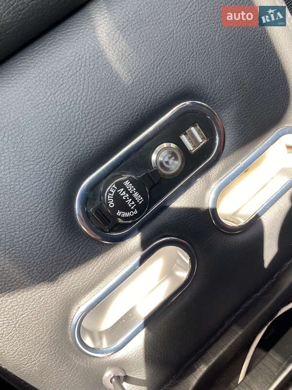 Мінівен Mercedes-Benz V-Class 2017 в Житомирі фото 26 Мінівен Mercedes-Benz V-Class 2017 в Житомирі