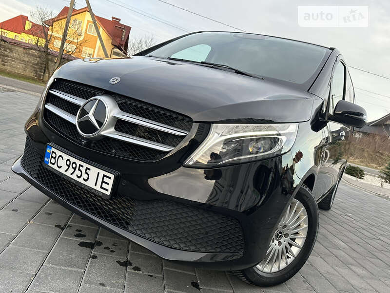 Минивэн Mercedes-Benz V-Class 2021 в 