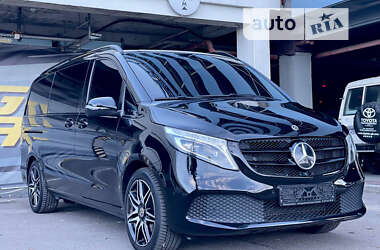 Минивэн Mercedes-Benz V-Class 2021 в Киеве