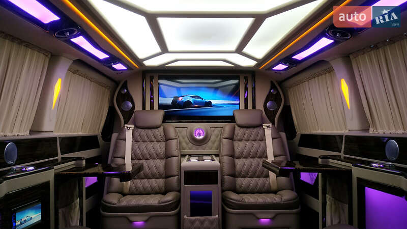 Минивэн Mercedes-Benz V-Class 2018 в Черновцах