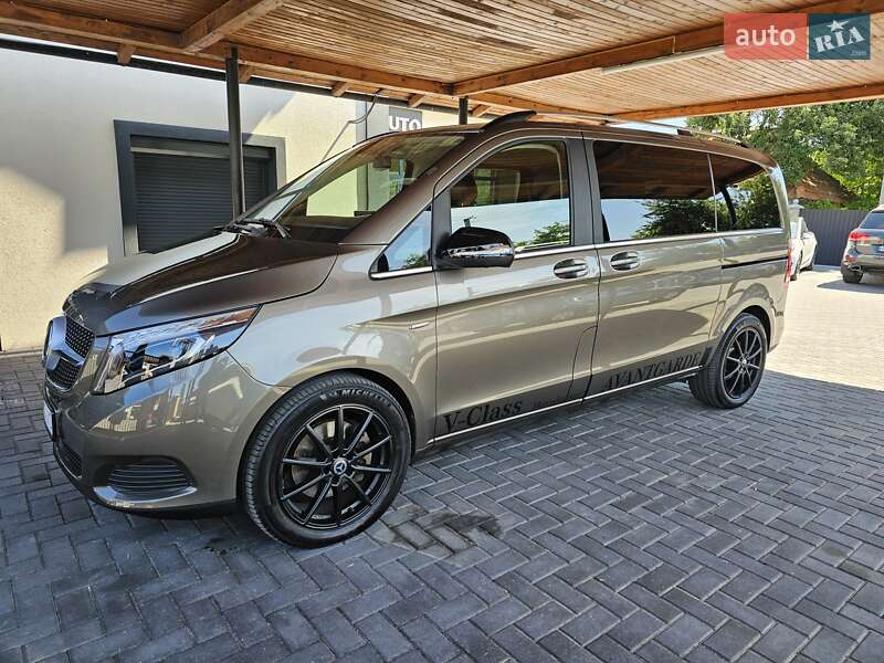Минивэн Mercedes-Benz V-Class 2015 в Коломые