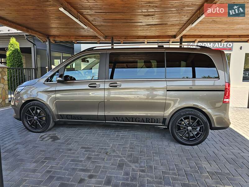Минивэн Mercedes-Benz V-Class 2015 в Коломые