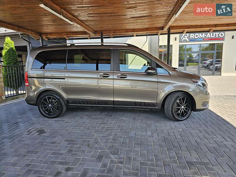 Минивэн Mercedes-Benz V-Class 2015 в Коломые
