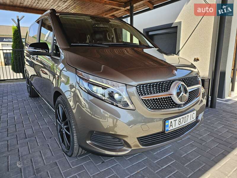 Минивэн Mercedes-Benz V-Class 2015 в Коломые