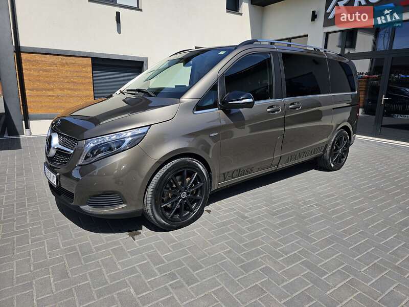 Минивэн Mercedes-Benz V-Class 2015 в Коломые
