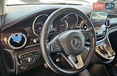 Минивэн Mercedes-Benz V-Class 2015 в 