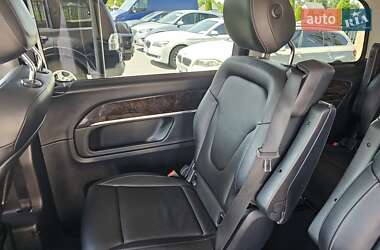 Минивэн Mercedes-Benz V-Class 2015 в 