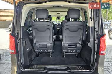 Минивэн Mercedes-Benz V-Class 2015 в 