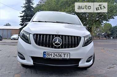 Мінівен Mercedes-Benz V-Class 2015 в Одесі