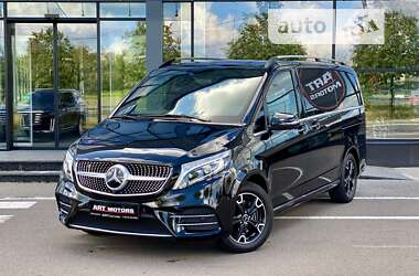 Мінівен Mercedes-Benz V-Class 2020 в Києві