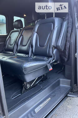 Минивэн Mercedes-Benz V-Class 2017 в 