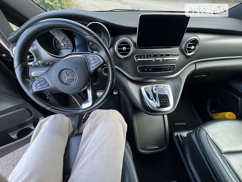 Минивэн Mercedes-Benz V-Class 2017 в Мукачево