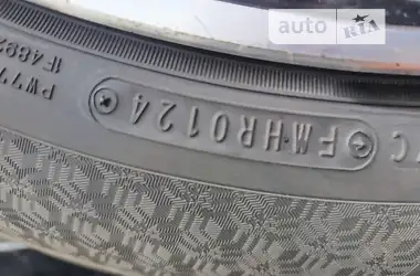 Mercedes-Benz V-Class 2021