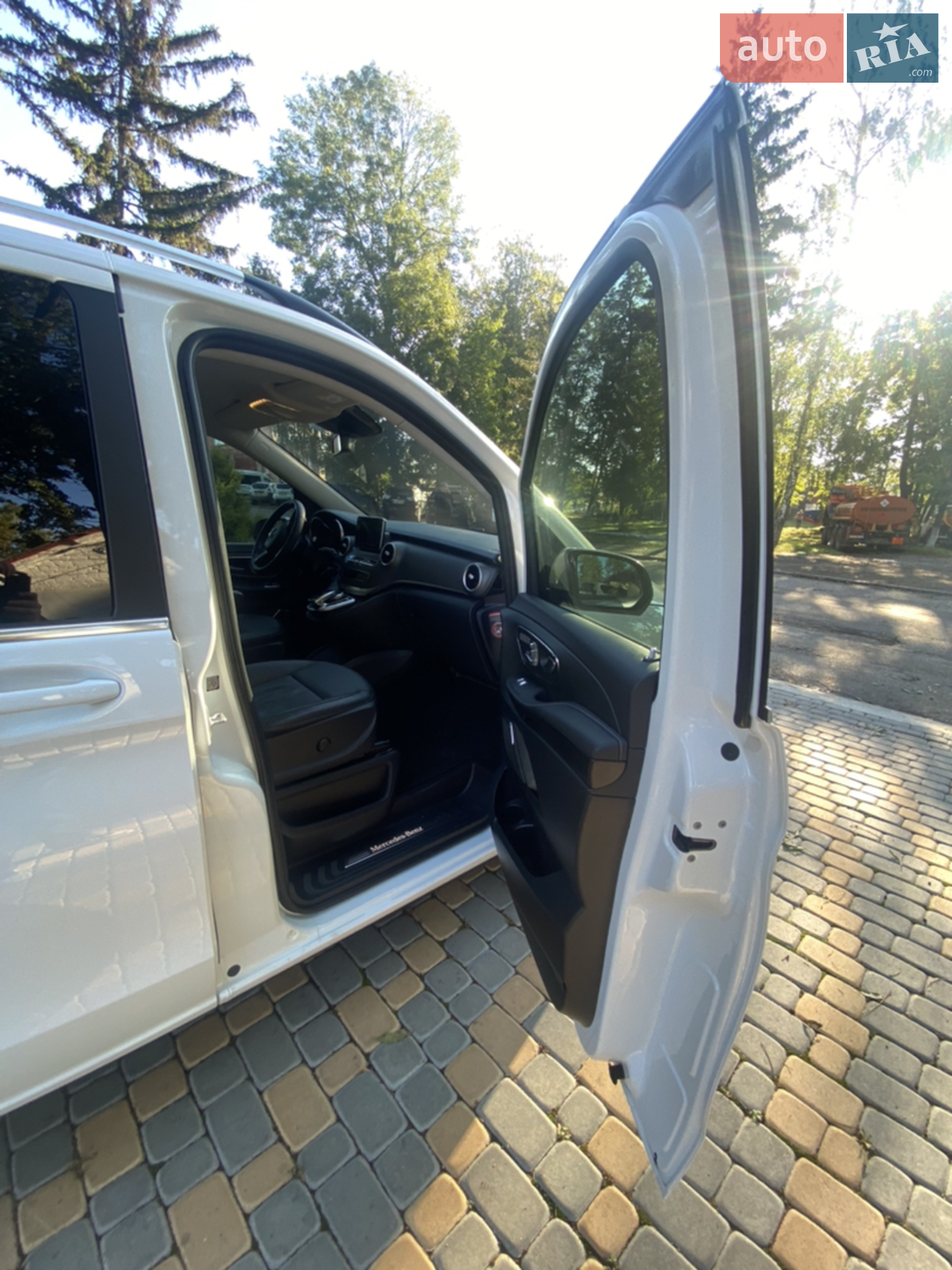 2015 Mercedes-Benz V-klasse - мініатюра 52