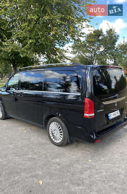 Мінівен Mercedes-Benz V-Class 2016 в 