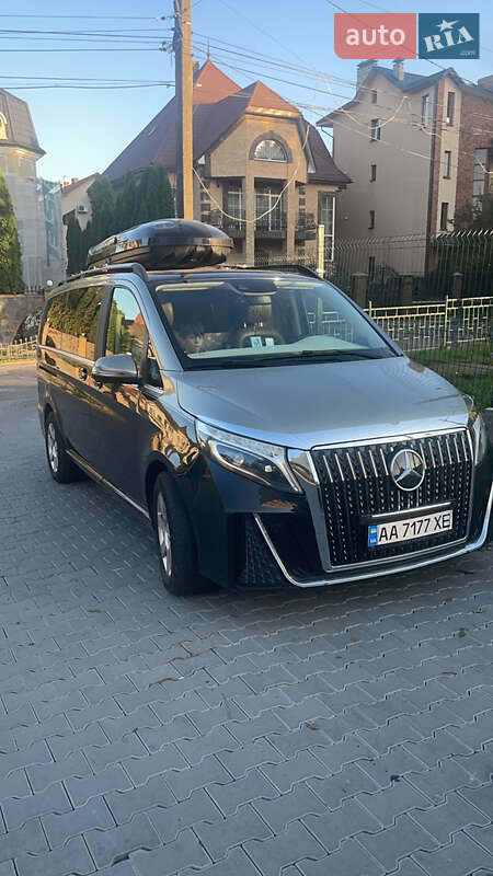 Минивэн Mercedes-Benz V-Class 2018 в Черновцах