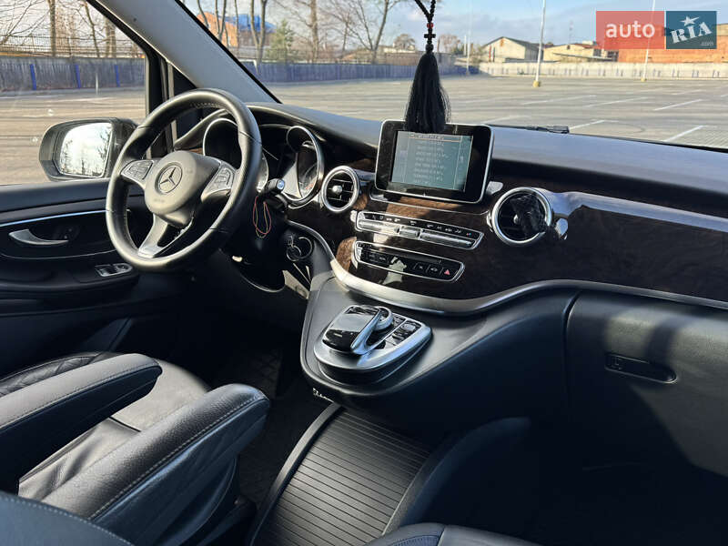 Мінівен Mercedes-Benz V-Class 2016 в Тернополі