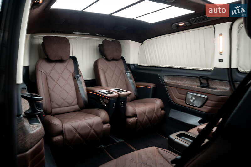 Mercedes-Benz V-Class 2024