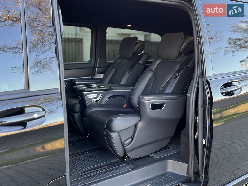 Минивэн Mercedes-Benz V-Class 2022 в Одессе