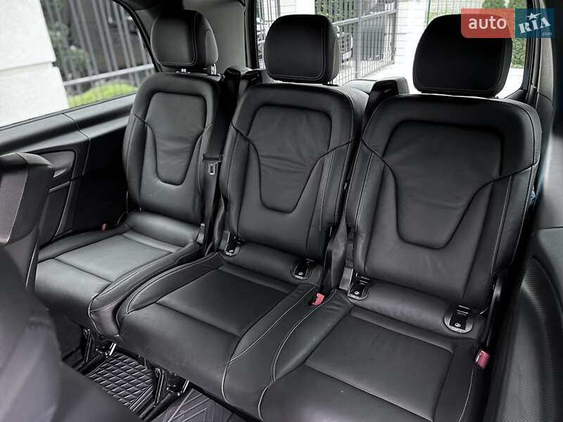 Минивэн Mercedes-Benz V-Class 2022 в Одессе