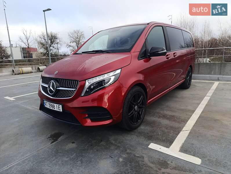 Мінівен Mercedes-Benz V-Class 2021 в Долині