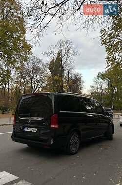 Минивэн Mercedes-Benz V-Class 2016 в 