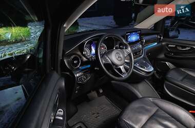 Мінівен Mercedes-Benz V-Class 2021 в 