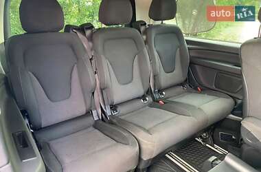 Минивэн Mercedes-Benz V-Class 2017 в 