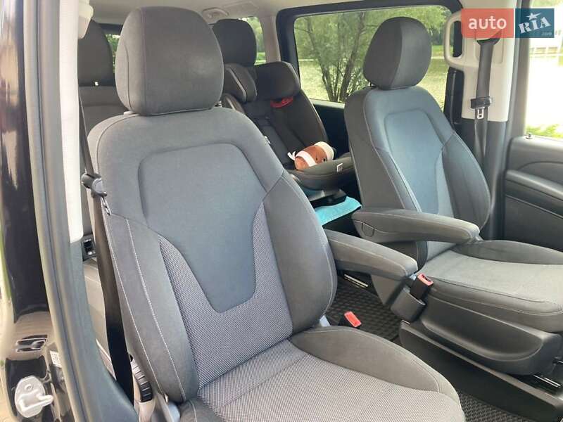 Мінівен Mercedes-Benz V-Class 2017 в Івано-Франківську