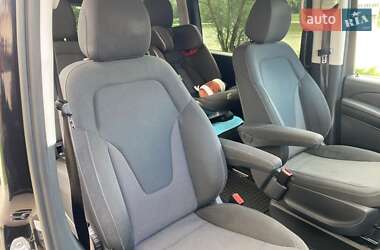 Минивэн Mercedes-Benz V-Class 2017 в 
