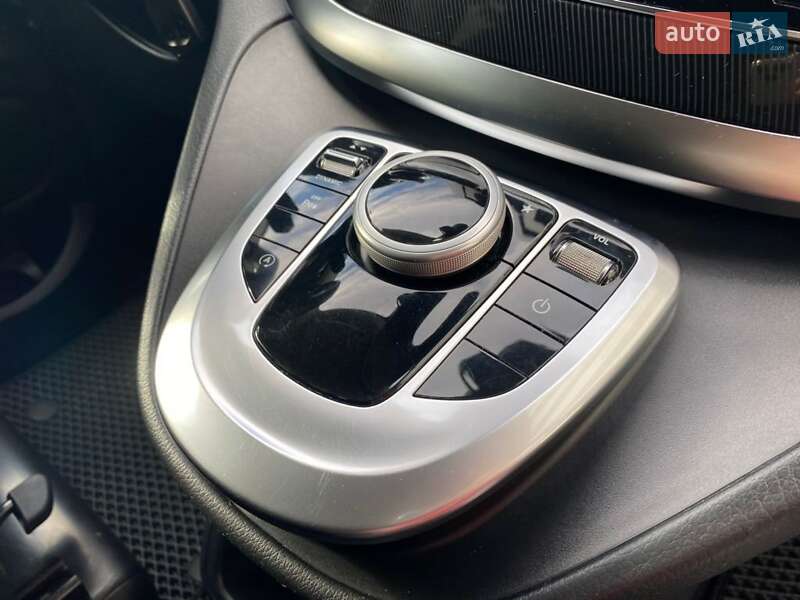 Мінівен Mercedes-Benz V-Class 2017 в Івано-Франківську