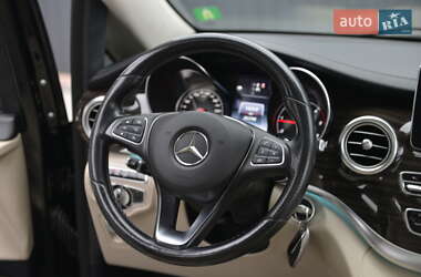 Минивэн Mercedes-Benz V-Class 2016 в 