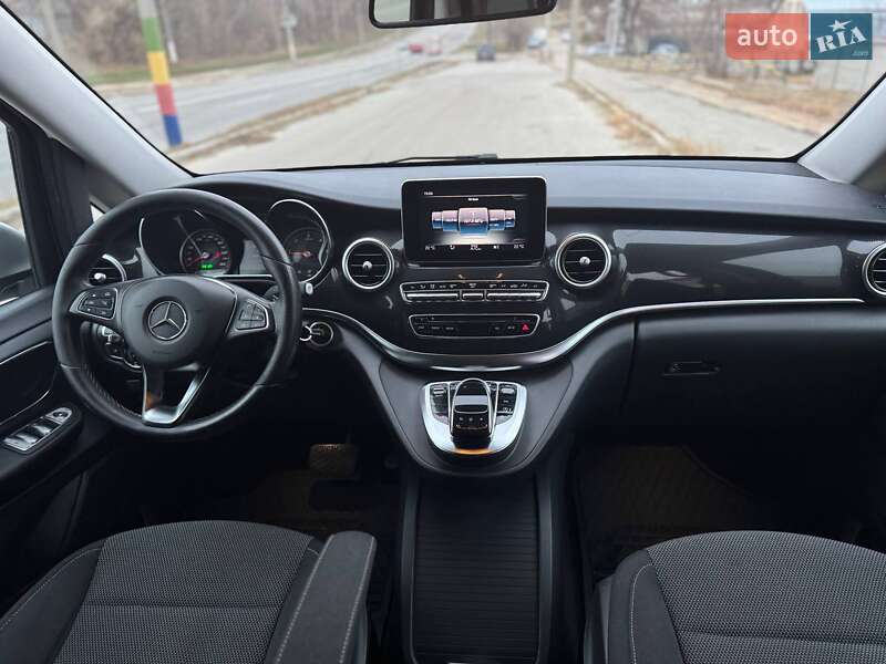 Минивэн Mercedes-Benz V-Class 2016 в Харькове фото 28 Минивэн Mercedes-Benz V-Class 2016 в Харькове