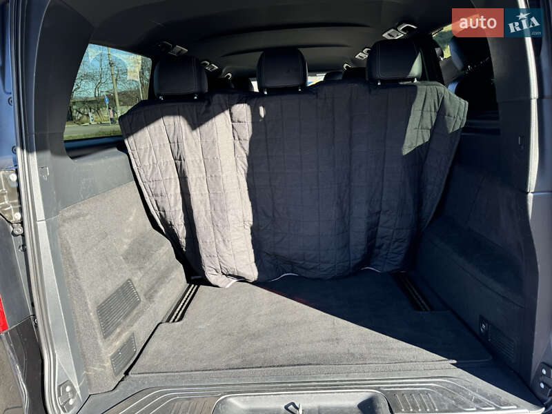 Минивэн Mercedes-Benz V-Class 2019 в Виноградове