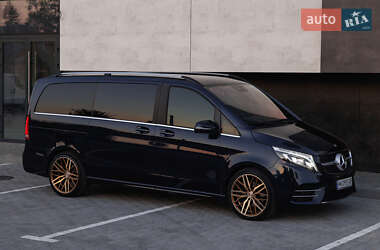 Минивэн Mercedes-Benz V-Class 2020 в 
