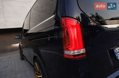 Минивэн Mercedes-Benz V-Class 2020 в 