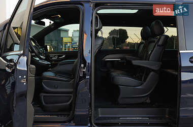 Минивэн Mercedes-Benz V-Class 2020 в 