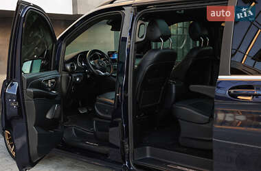 Минивэн Mercedes-Benz V-Class 2020 в 