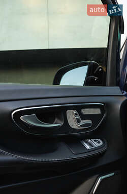Минивэн Mercedes-Benz V-Class 2020 в 