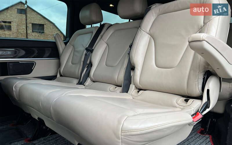 Минивэн Mercedes-Benz V-Class 2016 в Коломые