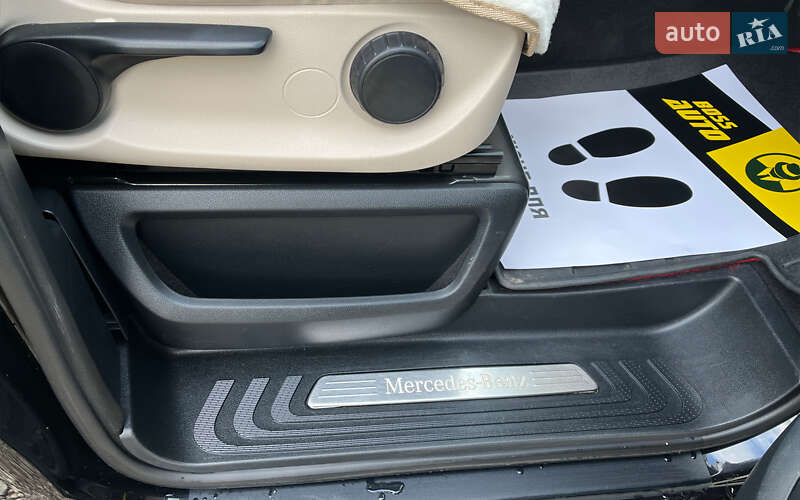 Минивэн Mercedes-Benz V-Class 2016 в Коломые