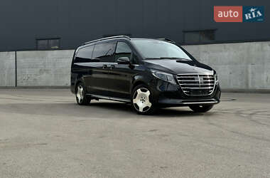 Минивэн Mercedes-Benz V-Class 2025 в Киеве