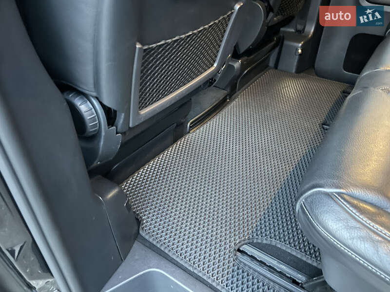 Минивэн Mercedes-Benz V-Class 2016 в Виноградове