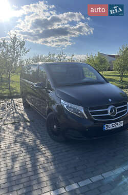 Минивэн Mercedes-Benz V-Class 2015 в 