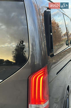 Минивэн Mercedes-Benz V-Class 2021 в 