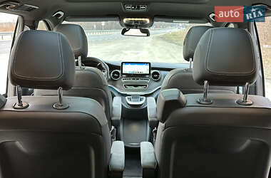 Минивэн Mercedes-Benz V-Class 2021 в 