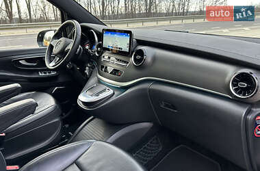 Минивэн Mercedes-Benz V-Class 2021 в 