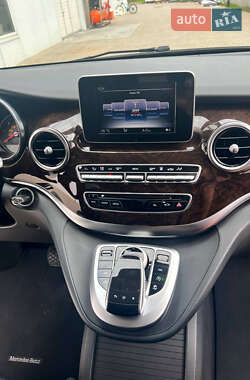 Минивэн Mercedes-Benz V-Class 2016 в 