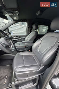 Минивэн Mercedes-Benz V-Class 2021 в 