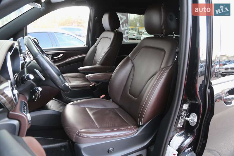 Минивэн Mercedes-Benz V-Class 2015 в Киеве